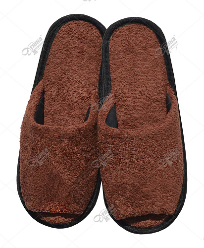 Тапки мужские однотонные коричневые открытый мыс